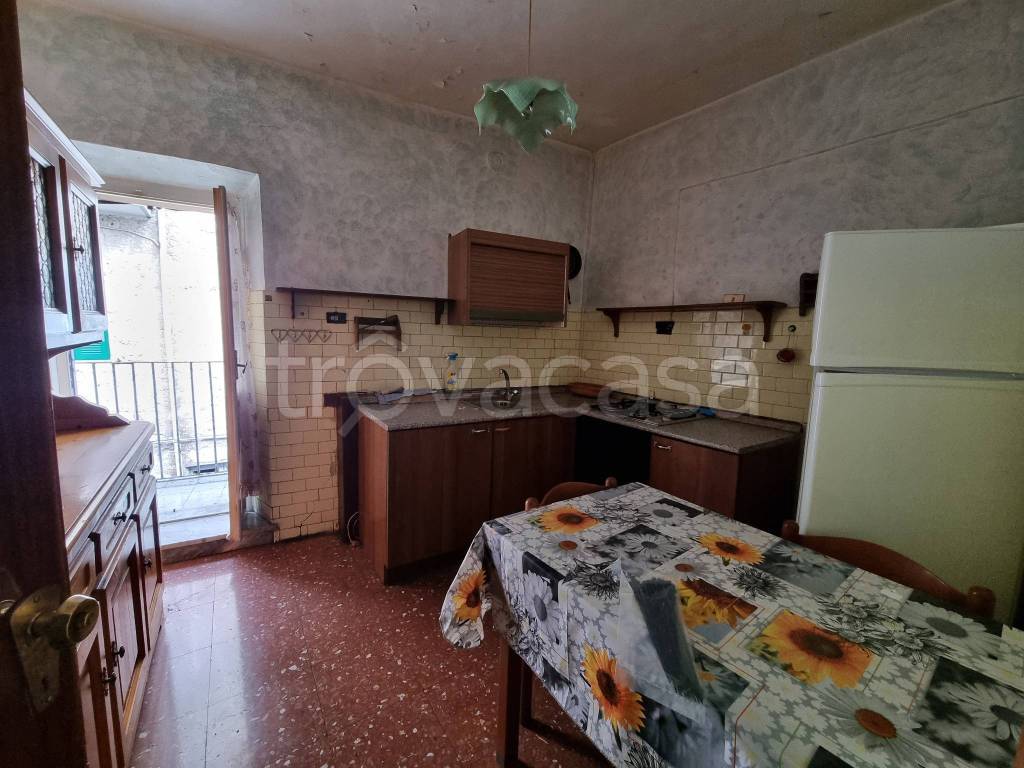 appartamento in vendita a Caprarola