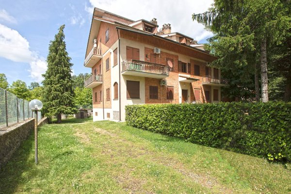 appartamento in vendita a Caprarola