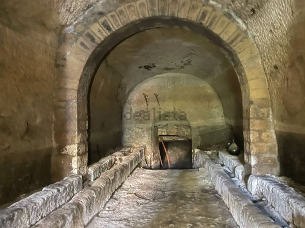 locale di sgombero in vendita a Caprarola