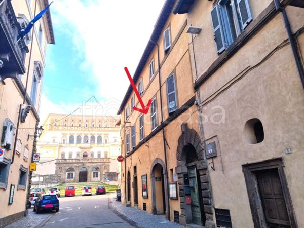 appartamento in vendita a Caprarola