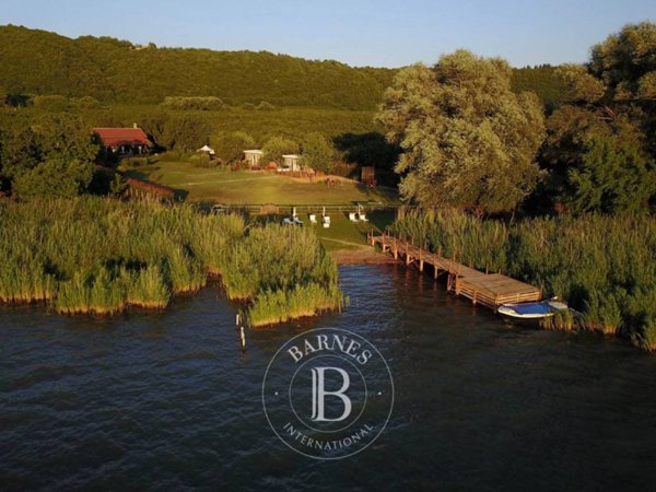 appartamento in vendita a Caprarola