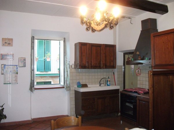 appartamento in vendita a Caprarola