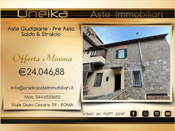 appartamento in vendita a Caprarola