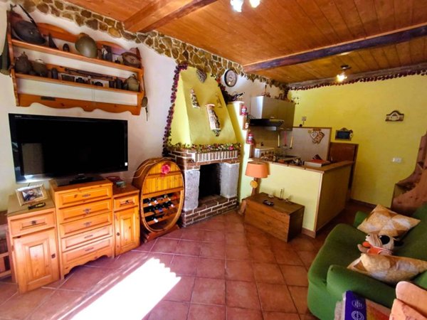 appartamento in vendita a Caprarola