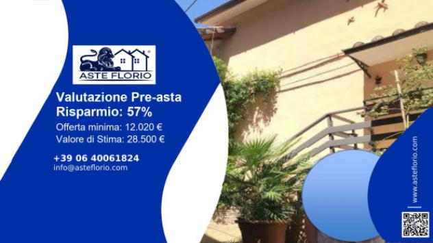 locale commerciale in vendita a Caprarola