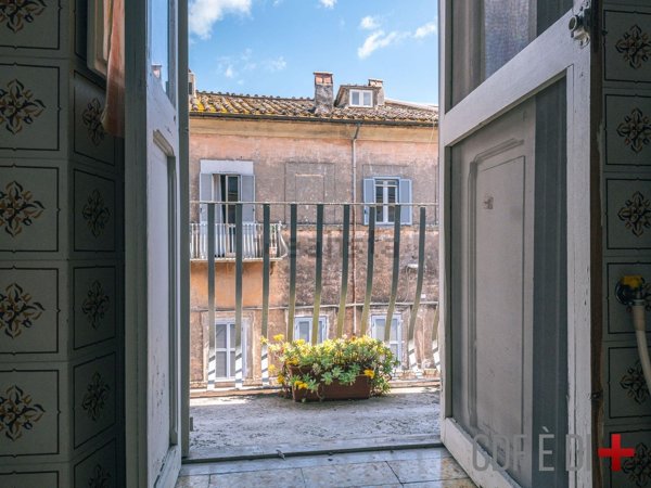 appartamento in vendita a Caprarola