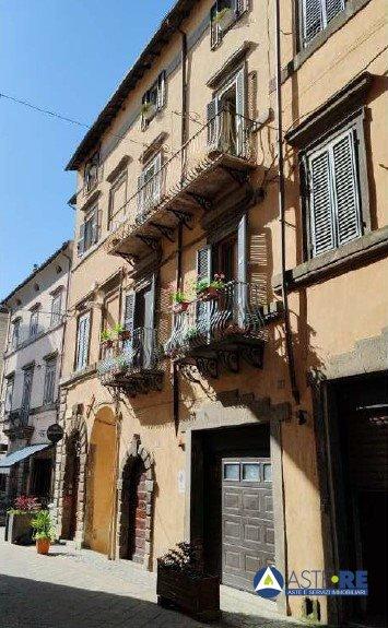 appartamento in vendita a Caprarola