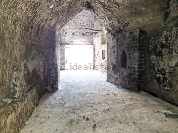 appartamento in vendita a Caprarola