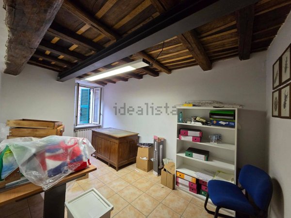 appartamento in vendita a Caprarola