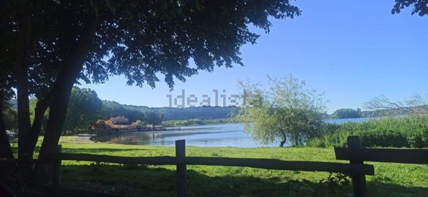 casa indipendente in vendita a Caprarola