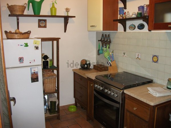 appartamento in vendita a Caprarola