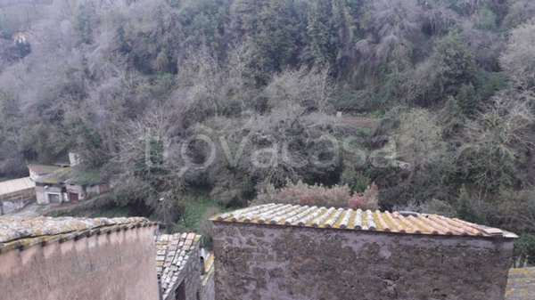 appartamento in vendita a Caprarola