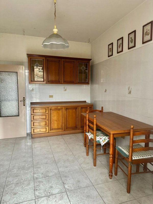 appartamento in vendita a Caprarola