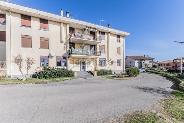 appartamento in vendita a Caprarola