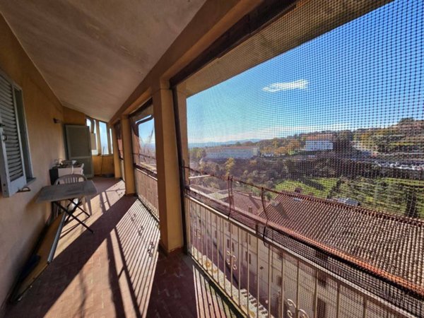 appartamento in vendita a Caprarola