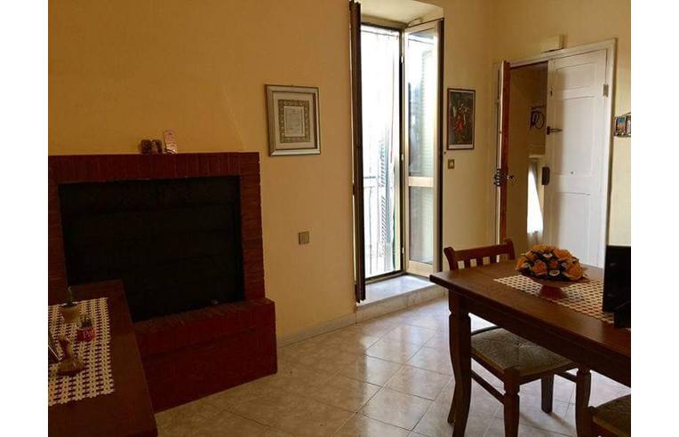 appartamento in vendita a Caprarola