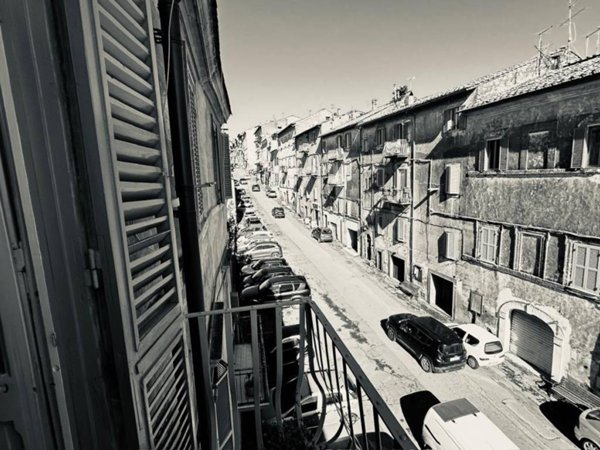 appartamento in vendita a Caprarola