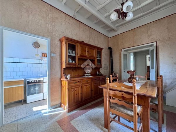 appartamento in vendita a Caprarola