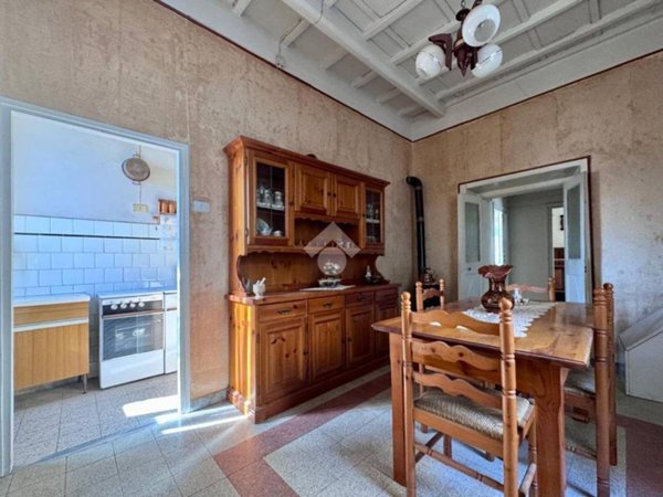 appartamento in vendita a Caprarola