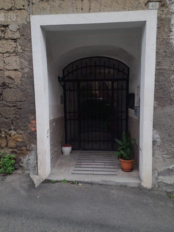 appartamento in vendita a Caprarola