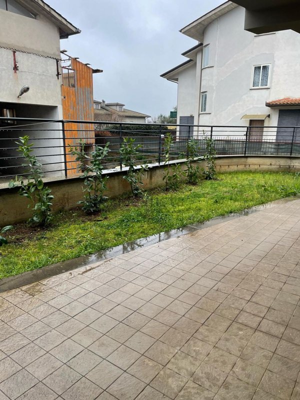 appartamento in vendita a Caprarola