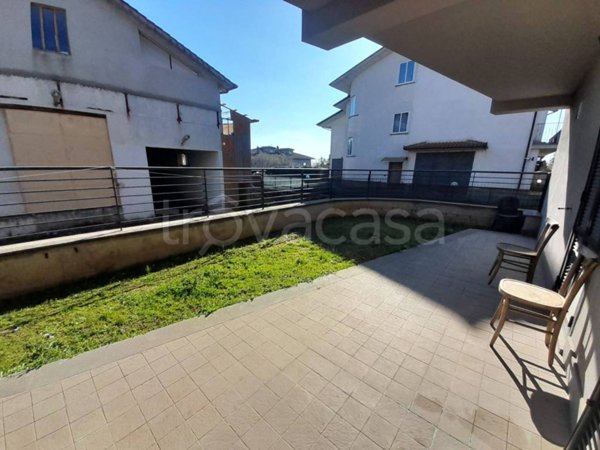 appartamento in vendita a Caprarola