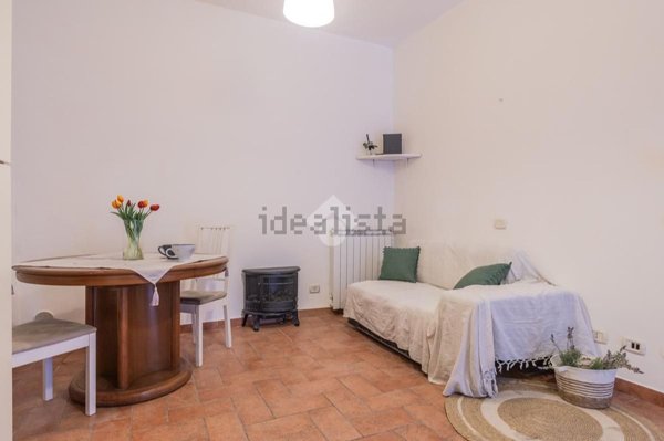 appartamento in vendita a Caprarola