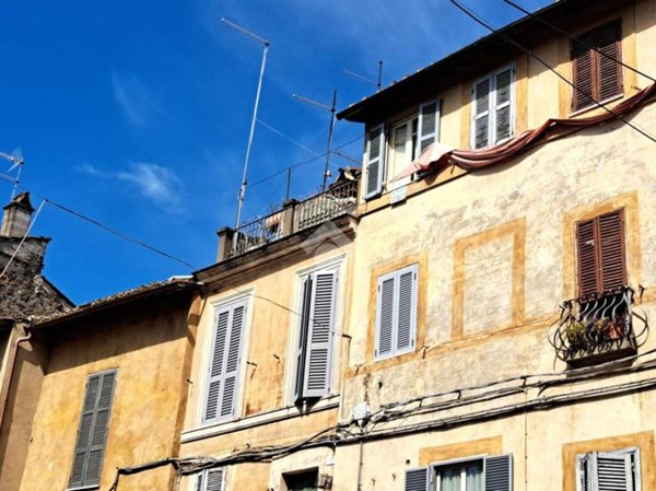 appartamento in vendita a Carbognano