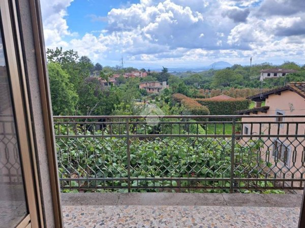 appartamento in vendita a Carbognano