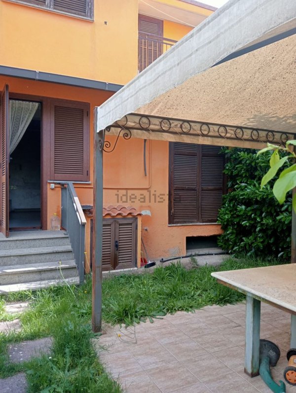 quadrivano in vendita a Carbognano