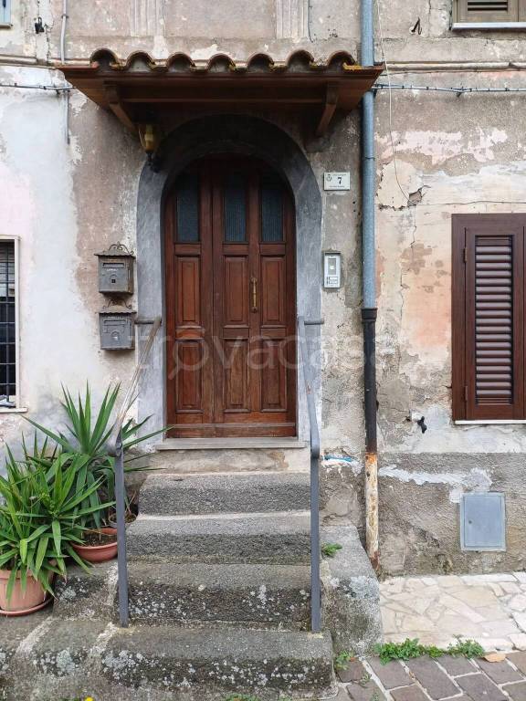 appartamento in vendita a Carbognano