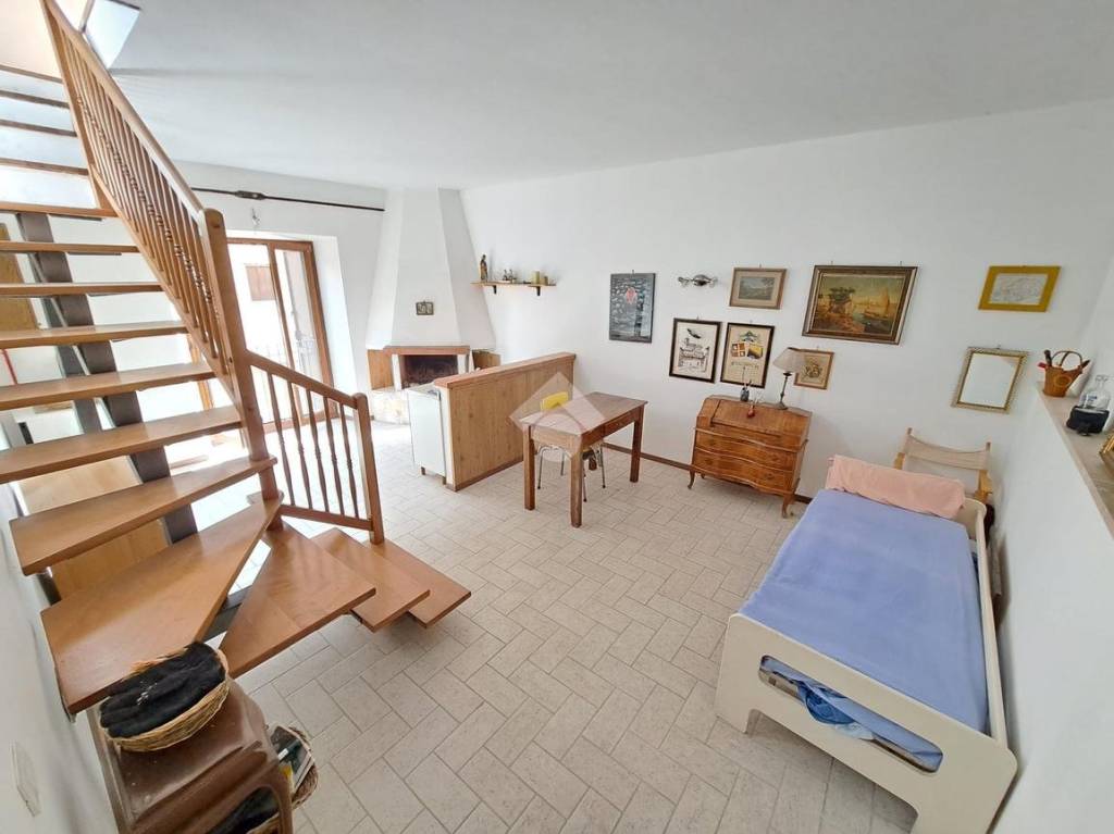 appartamento in vendita a Carbognano