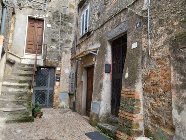 appartamento in vendita a Carbognano