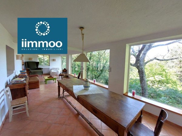 casa indipendente in vendita a Carbognano