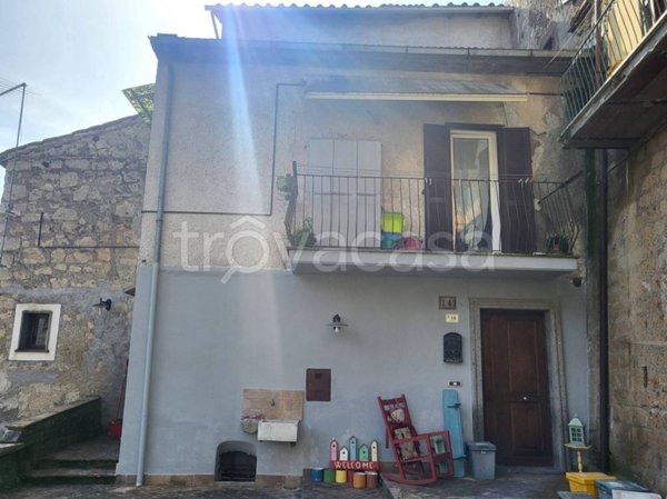 appartamento in vendita a Carbognano