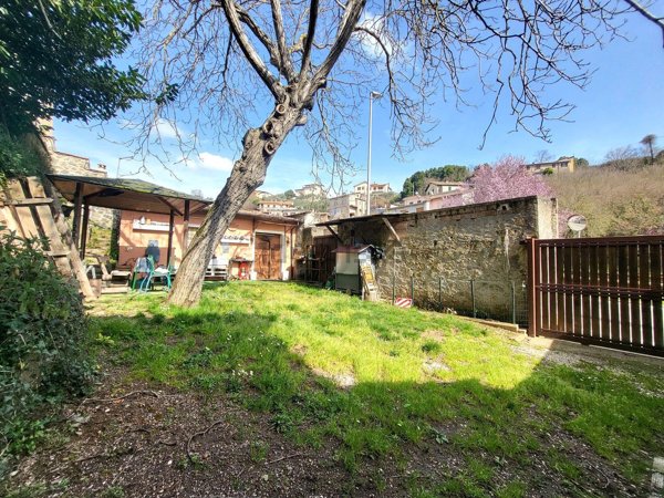 appartamento in vendita a Carbognano