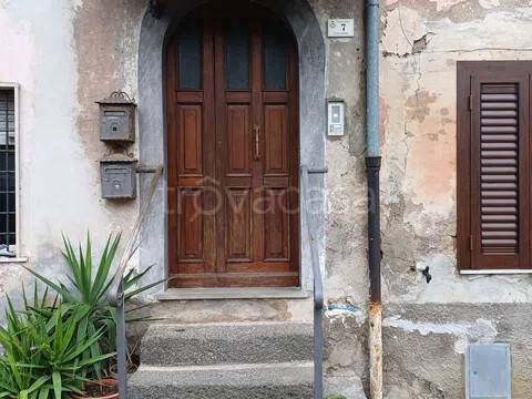 appartamento in vendita a Carbognano