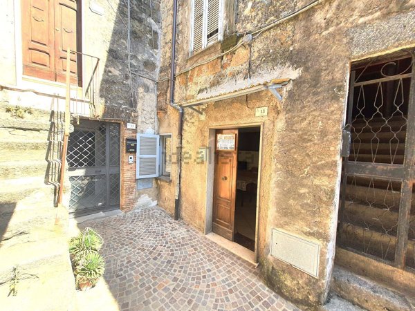 appartamento in vendita a Carbognano