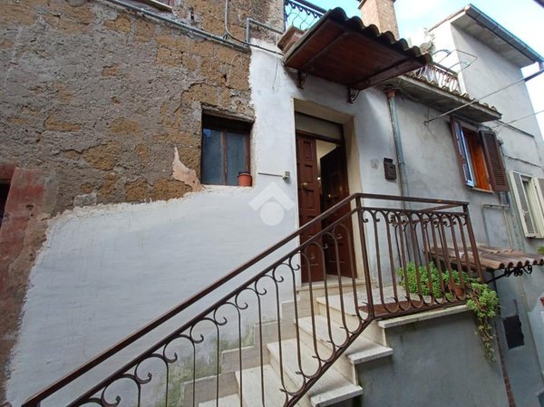 appartamento in vendita a Castel Sant'Elia
