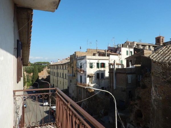 appartamento in vendita a Castel Sant'Elia
