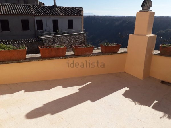 appartamento in vendita a Castel Sant'Elia