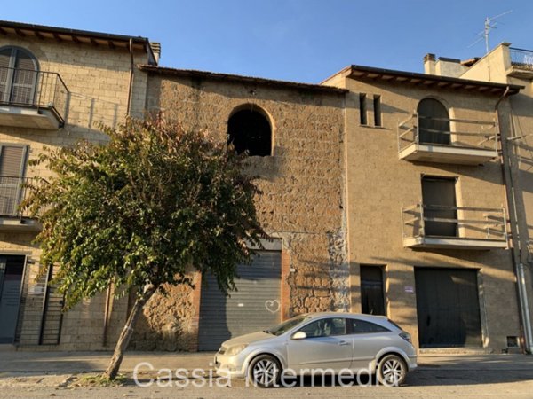 casa semindipendente in vendita a Castel Sant'Elia