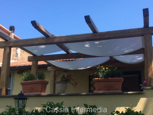 casa indipendente in vendita a Castel Sant'Elia