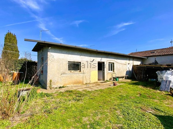 appartamento in vendita a Castel Sant'Elia