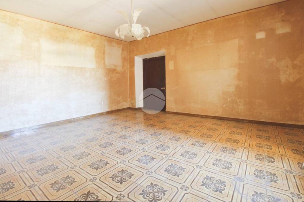 appartamento in vendita a Castel Sant'Elia