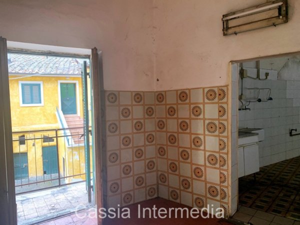 appartamento in vendita a Castel Sant'Elia