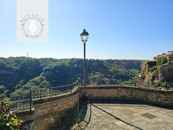 casa indipendente in vendita a Castel Sant'Elia