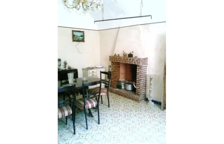 appartamento in vendita a Castel Sant'Elia