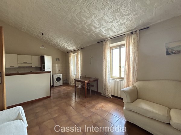 appartamento in vendita a Castel Sant'Elia