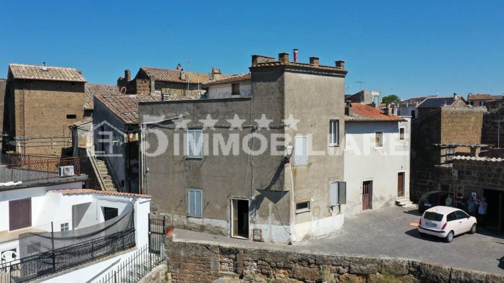 casa indipendente in vendita a Castel Sant'Elia